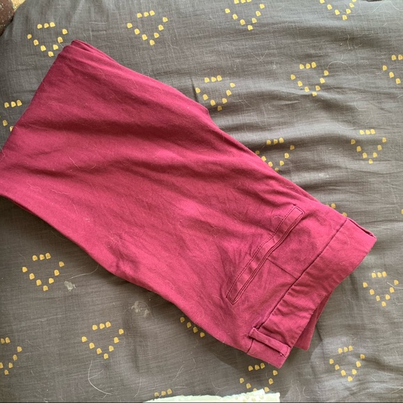 Old Navy Pants - ✨5 FOR 25✨ Pixie pants